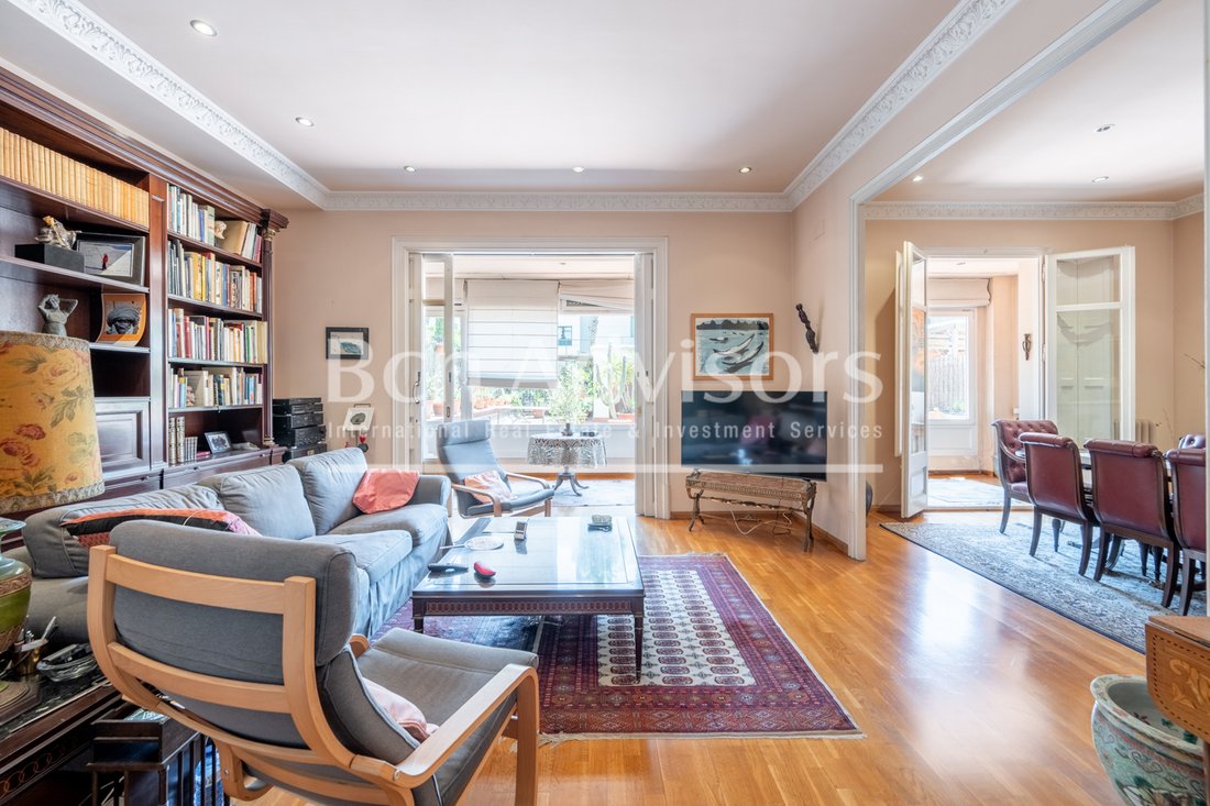 Apartment in Eixample, Barcelona, Spain 3 - 18397013