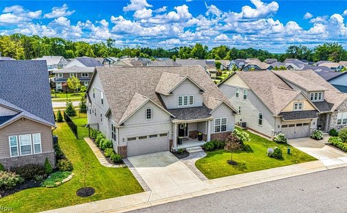 House in North Randall, Ohio, United States 1