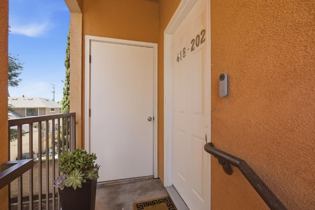 Condo in Sunnyvale, California, United States 3 - 17759329