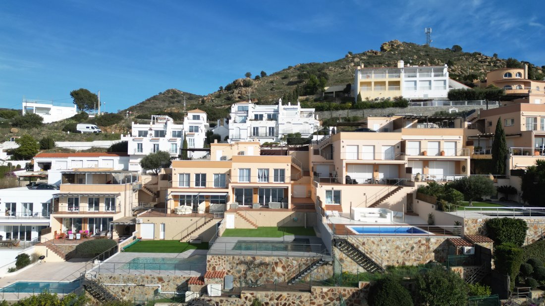 Townhouse in Roses, Catalonia, Spain 3 - 18499333