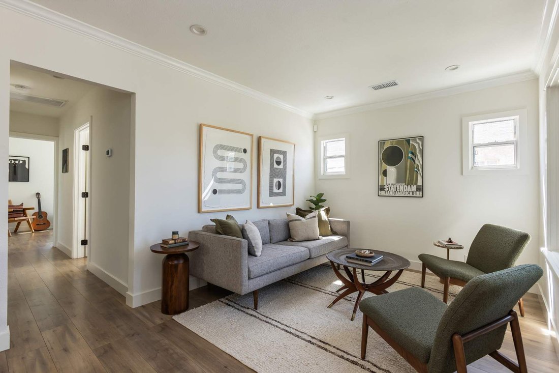 House in Los Angeles, California, United States 4 - 18503811