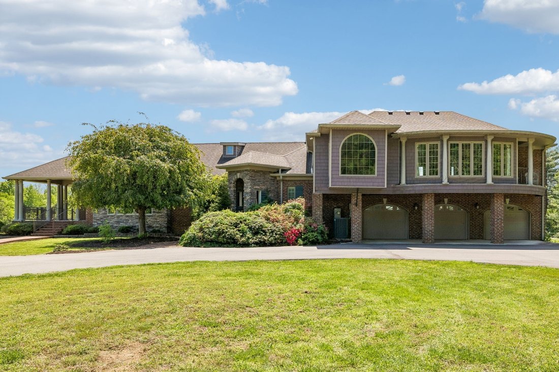 House in Lebanon, Tennessee, United States 1 - 18499947