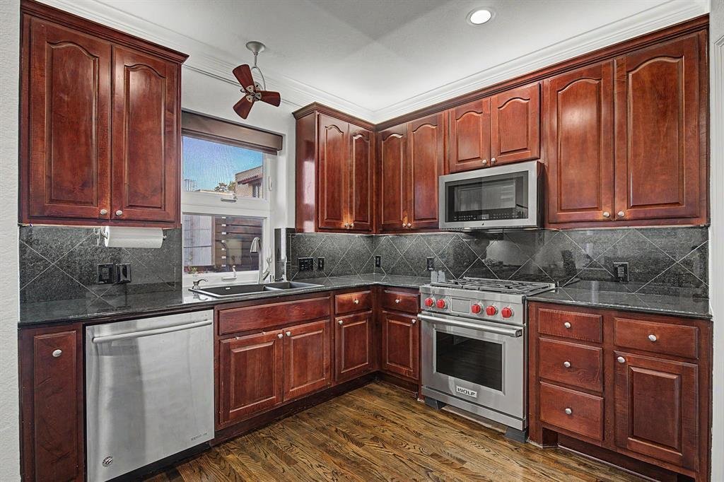 Townhouse in Dallas, Texas, United States 5 - 18500354