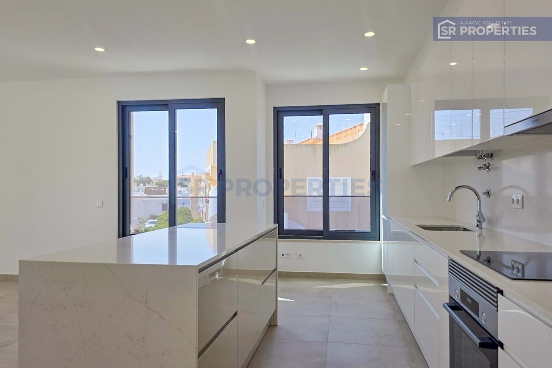 Apartment in Vilamoura, Quarteira, Algarve 4 - 18438170
