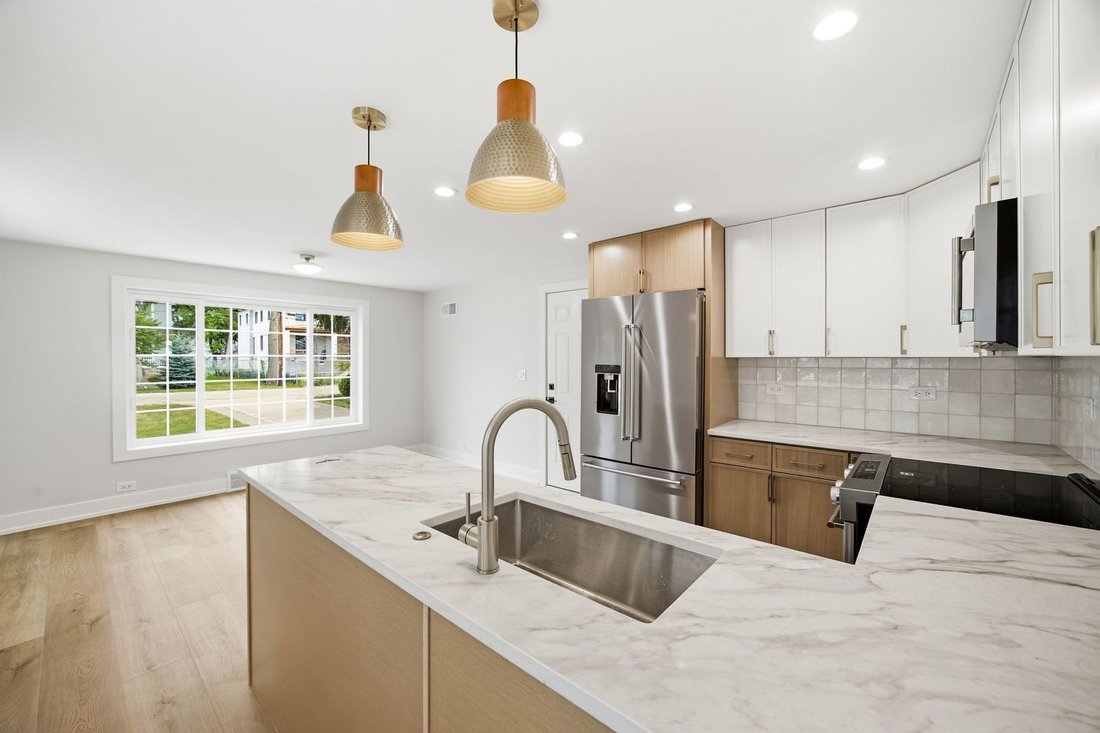 House in Winnetka, Illinois, United States 2 - 18502838