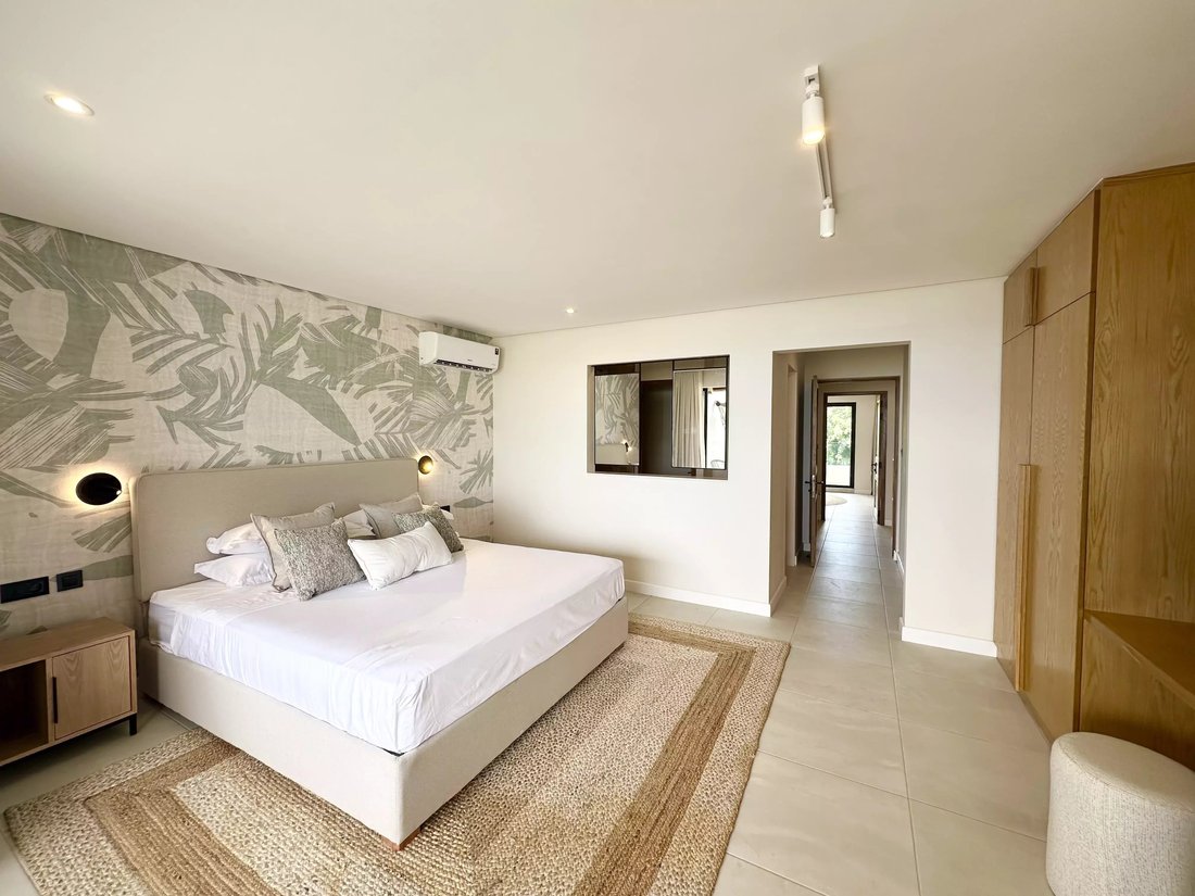 Apartment in Black River, Rivière Noire District, Mauritius 2 - 18498937