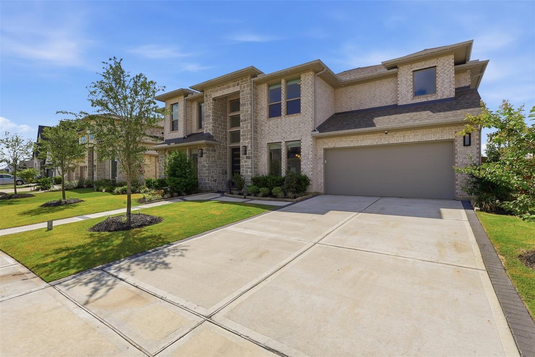 House in Katy, Texas, United States 3 - 18503637