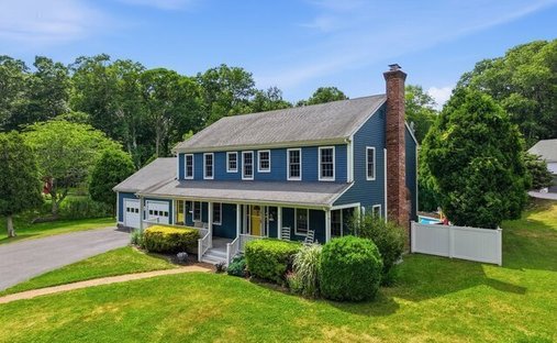 House in Waterford, Connecticut, United States 1