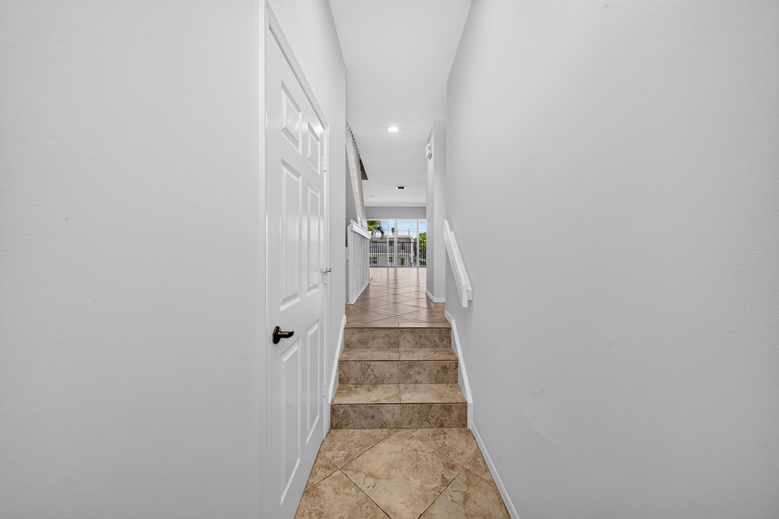 Townhouse in Deerfield Beach, Florida, United States 4 - 18503419