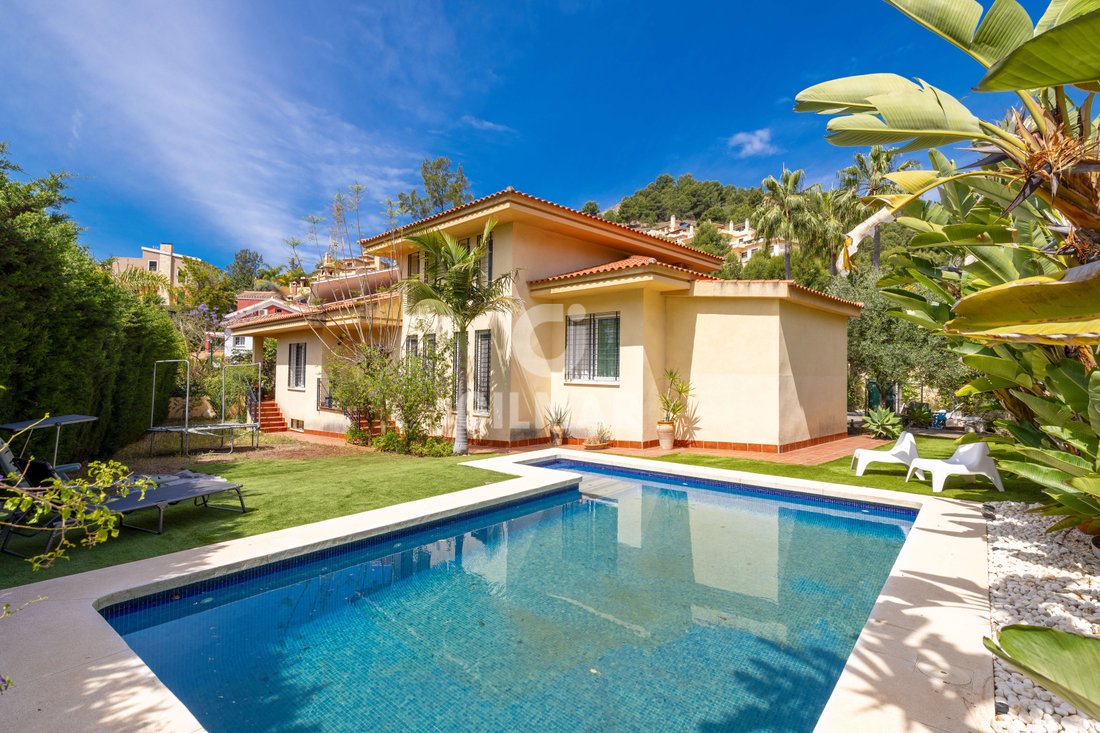 Villa in Este, Malaga, Spain 1 - 18499810