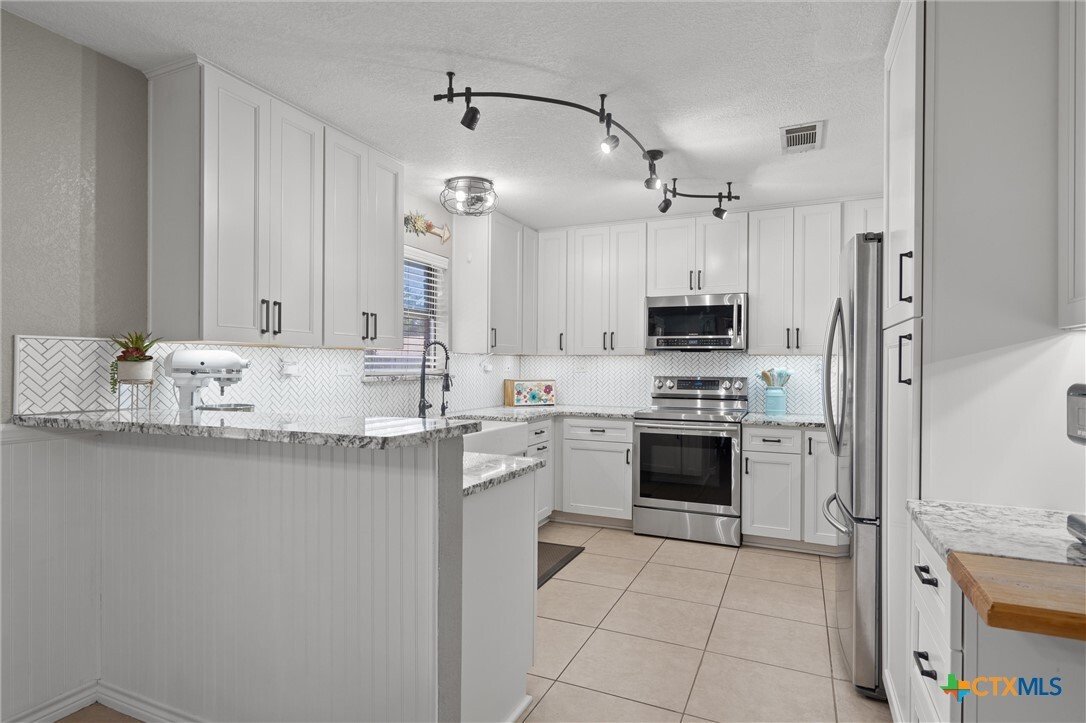 House in Salado, Texas, United States 4 - 18502834