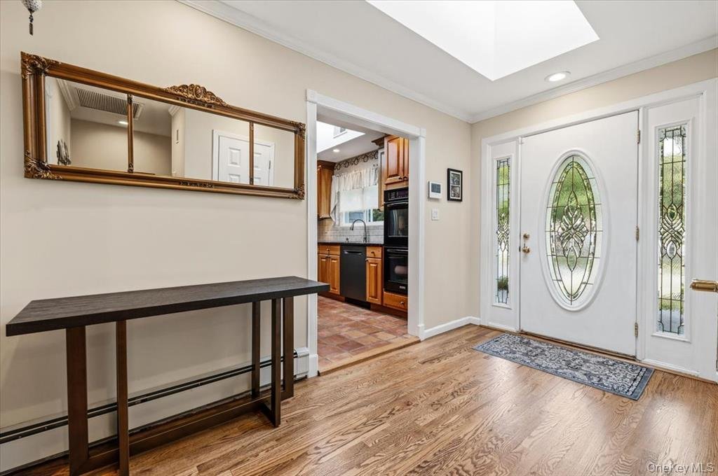 House in Smithtown, New York, United States 3 - 18500389