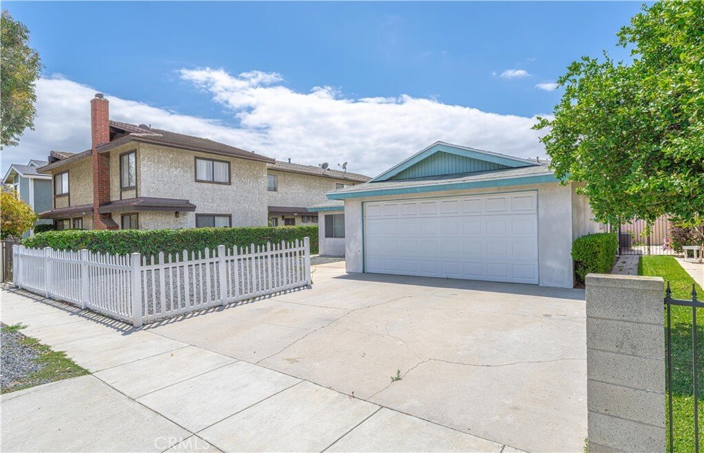House in Los Alamitos, California, United States 4 - 17859681