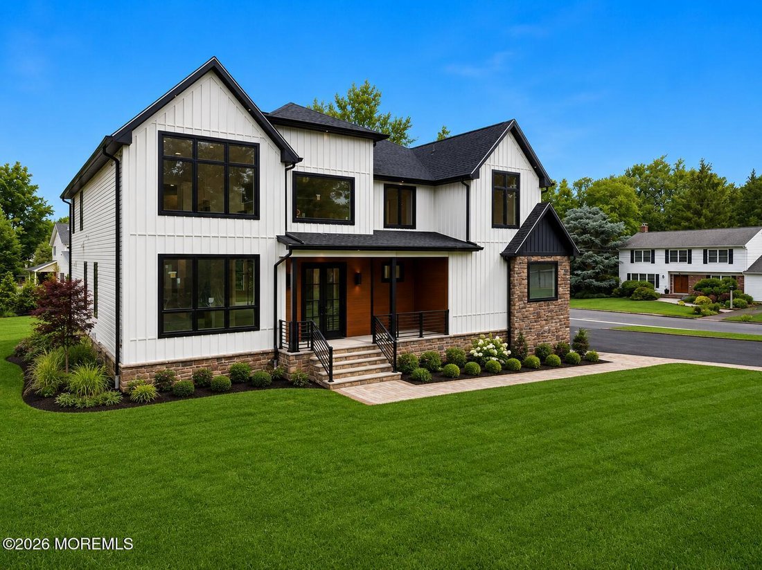 House in Marlboro Township, New Jersey, United States 3 - 18502287