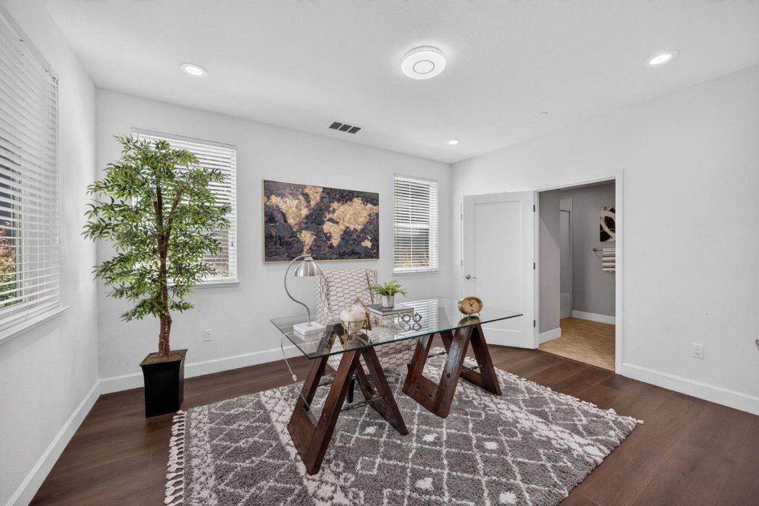 Townhouse in San Jose, California, United States 5 - 18502169