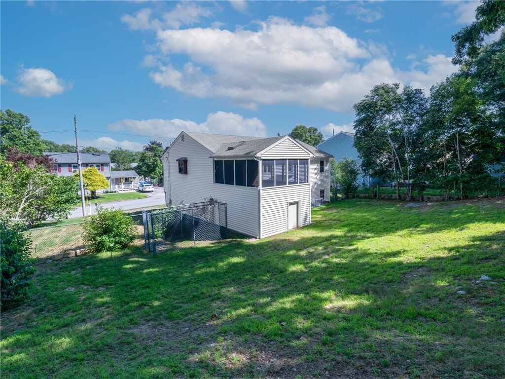 House in Cranston, Rhode Island, United States 3 - 18502092