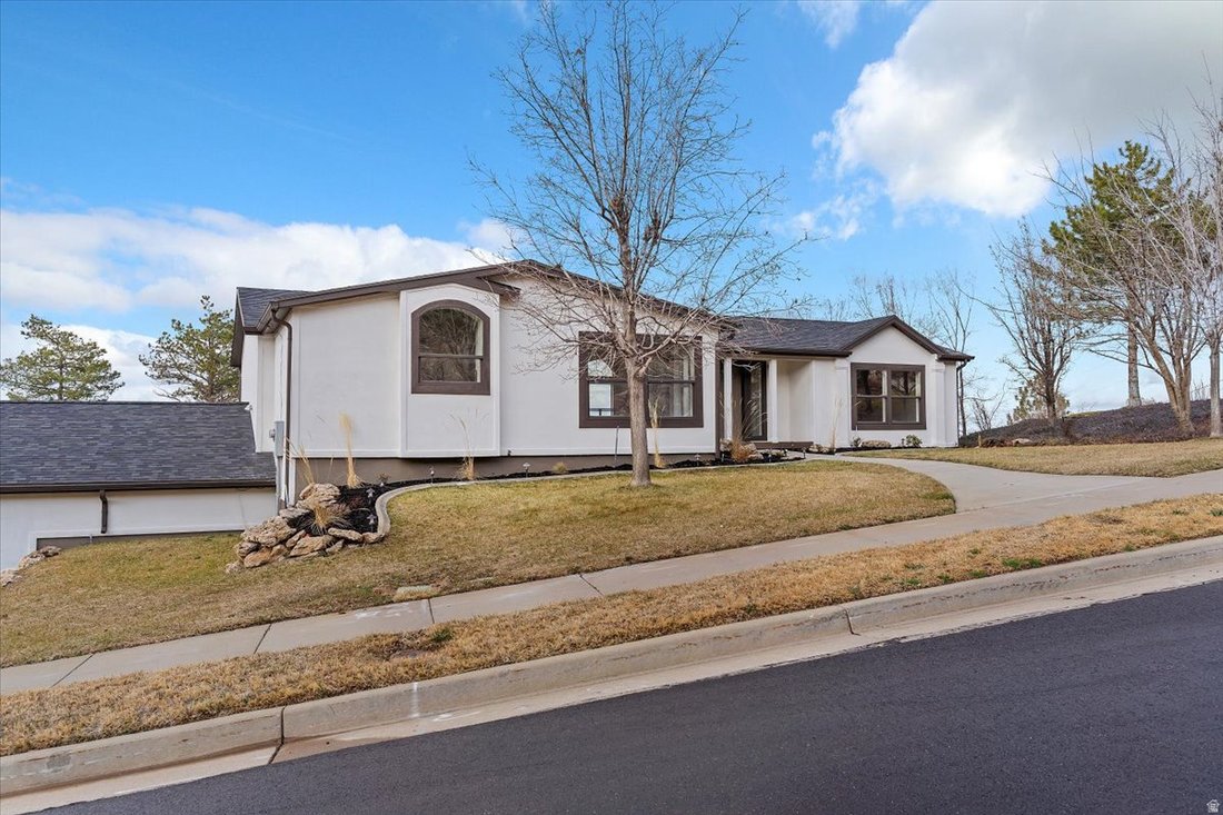 House in North Salt Lake, Utah, United States 3 - 18502237