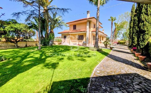 Villa en Ponserico-Cretarossa, Nettuno, Lacio 1