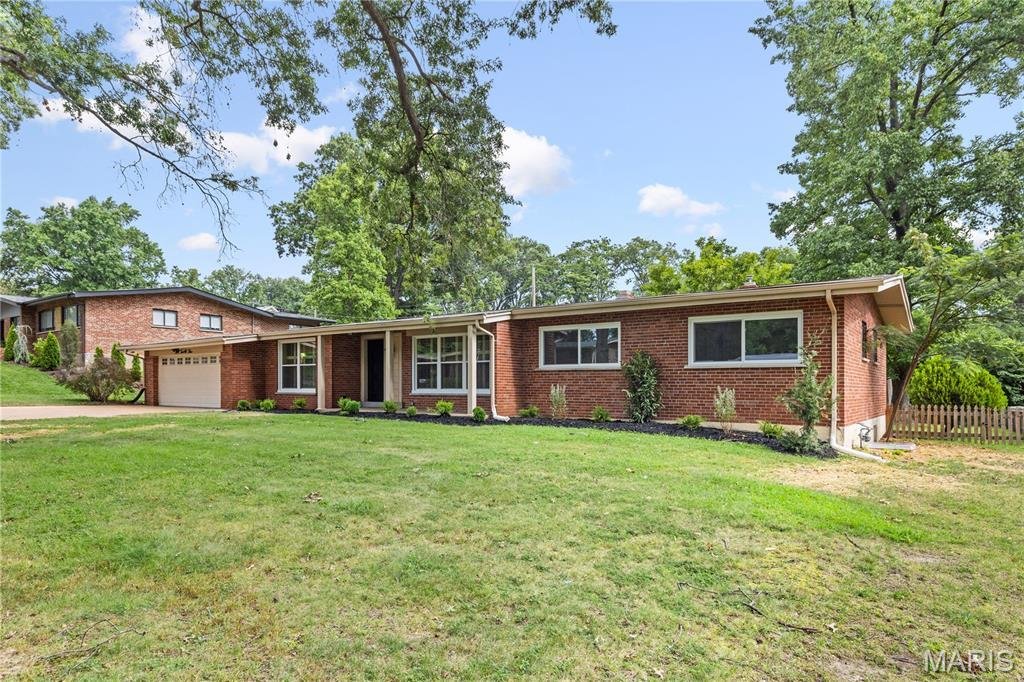 House in Kirkwood, Missouri, United States 2 - 18503395