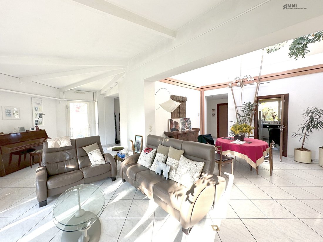 House in Gondoles Nord I, Choisy-le-Roi, France 3 - 17536076