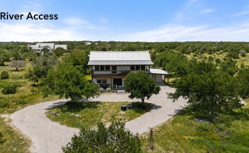 House in Johnson City, Texas, United States 1