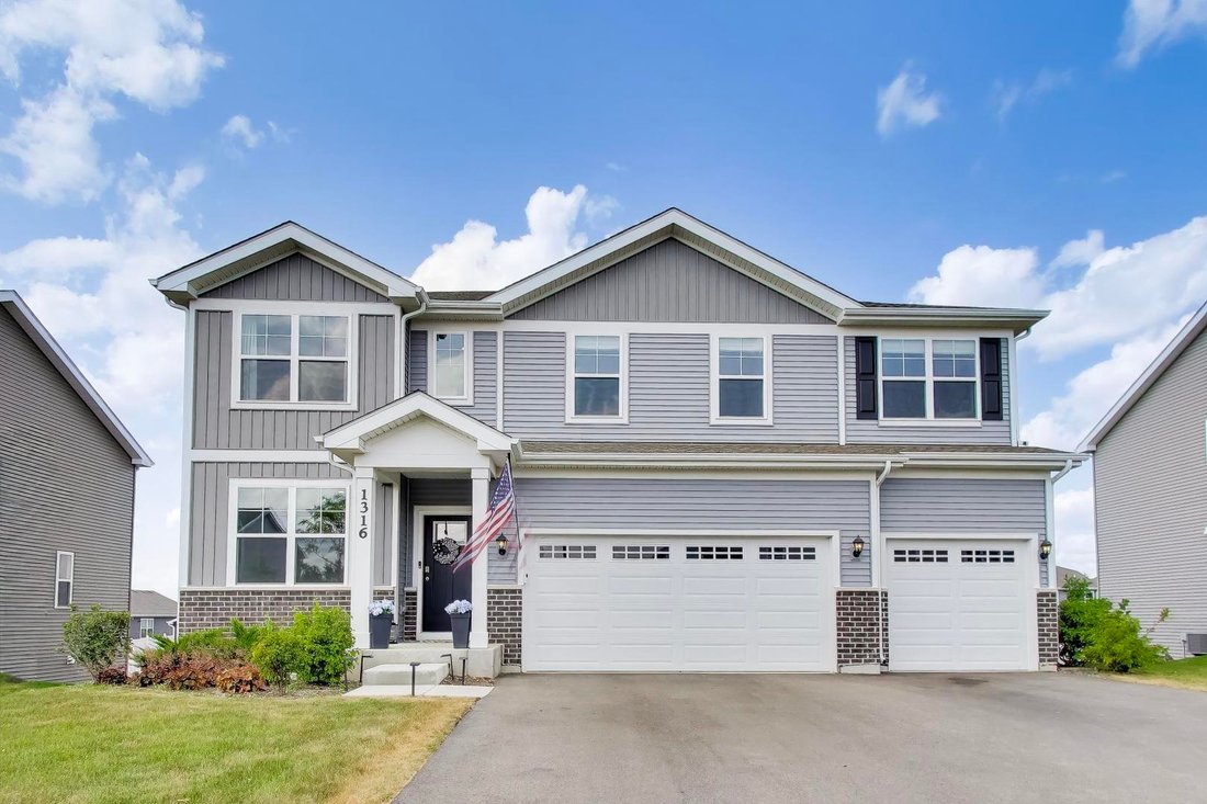 House in Bartlett, Illinois, United States 1 - 18502807