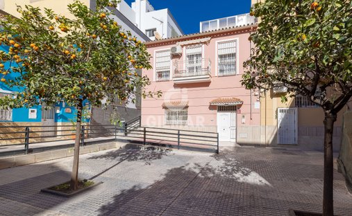 Villa in Centro, Malaga, Spain 1