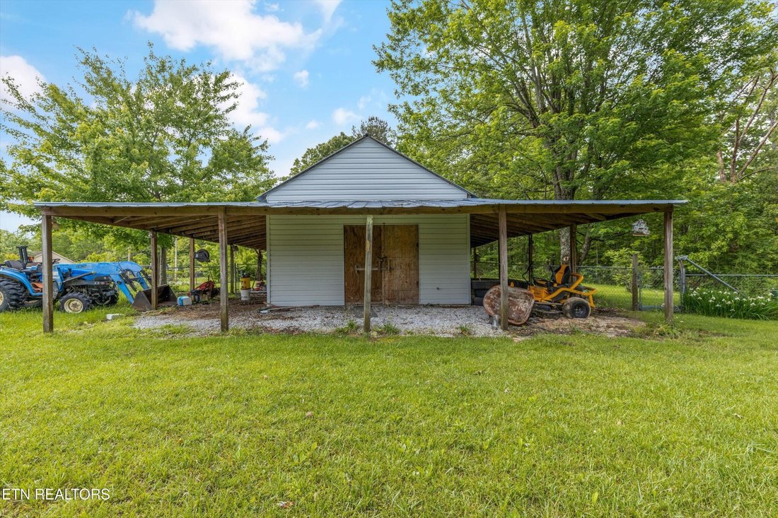 House in Sunbright, Tennessee, United States 4 - 18500028