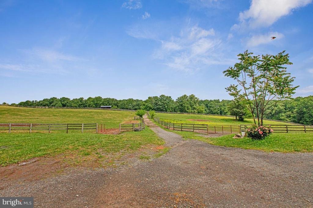 Farm Ranch in Damascus, Maryland, United States 5 - 18499665