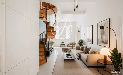 Apartment in Saint Thomas d'Aquin, Paris 7e Arrondissement, Paris 1