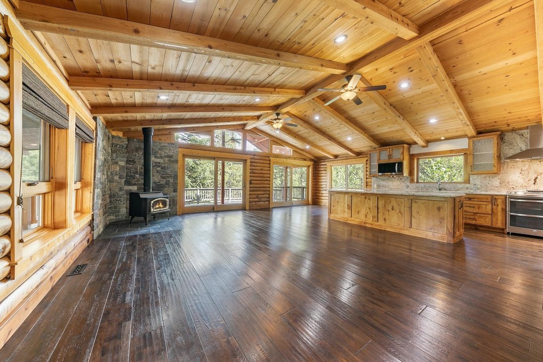 House in Truckee, California, United States 5 - 18501687