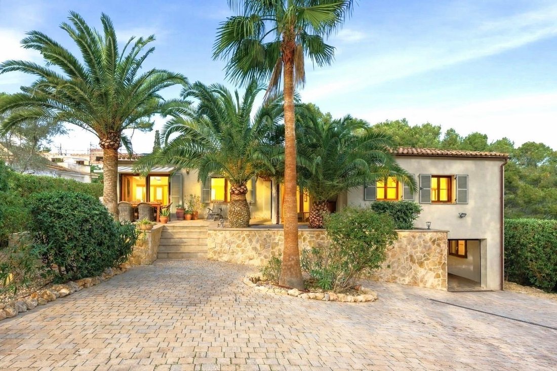 Villa in Santa Ponsa, Balearic Islands, Spain 1 - 18503803