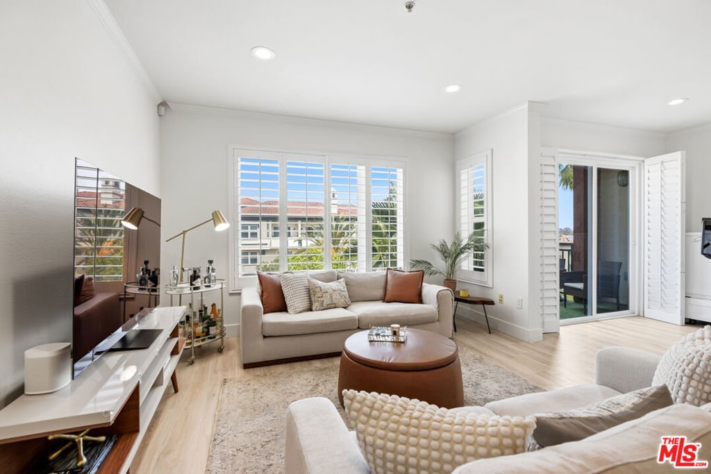 Condo in Los Angeles, California, United States 1 - 18501910