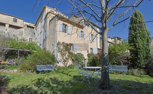 House in Saignon, Provence-Alpes-Côte d'Azur, France 1