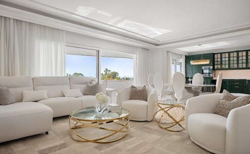 Penthouse in Puerto Banus, Marbella, Spain 1