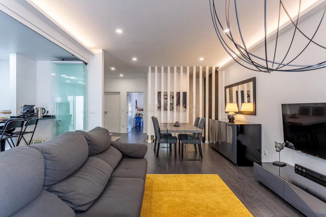 Apartment in Ramada e Canecas, Lisbon, Portugal 3 - 17708464