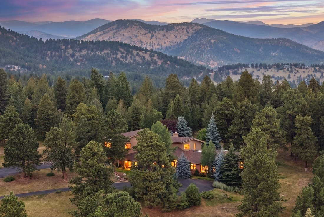 Casa a Evergreen, Colorado, Stati Uniti 1 - 18498758