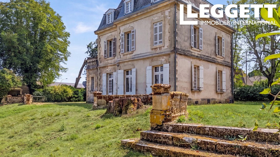 Villa in Le Buisson-de-Cadouin, Nouvelle-Aquitaine, France 2 - 16120692