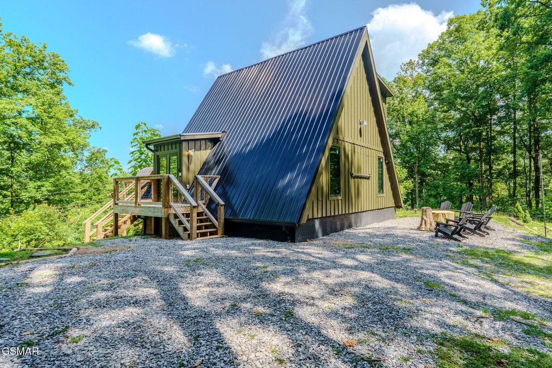 House in Sevierville, Tennessee, United States 5 - 18500422