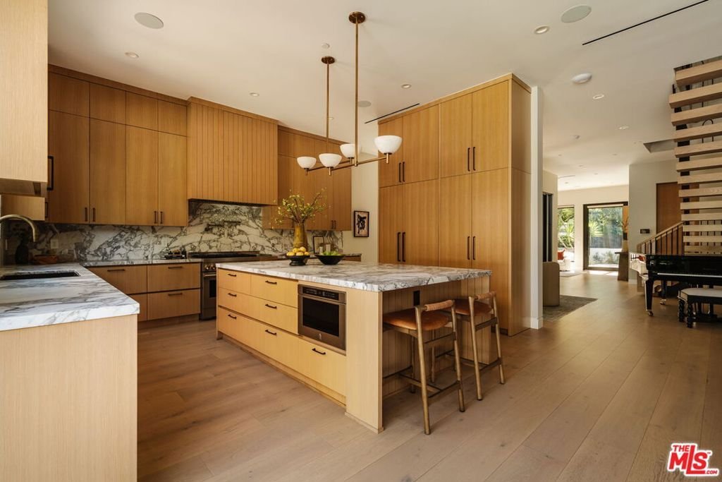House in Los Angeles, California, United States 1 - 18501902