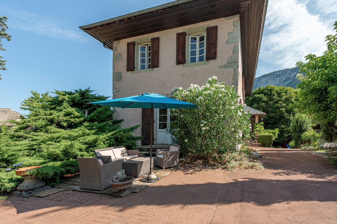 Casa a Sonnaz, Auvergne-Rodano-Alpi, Francia 2 - 18503833