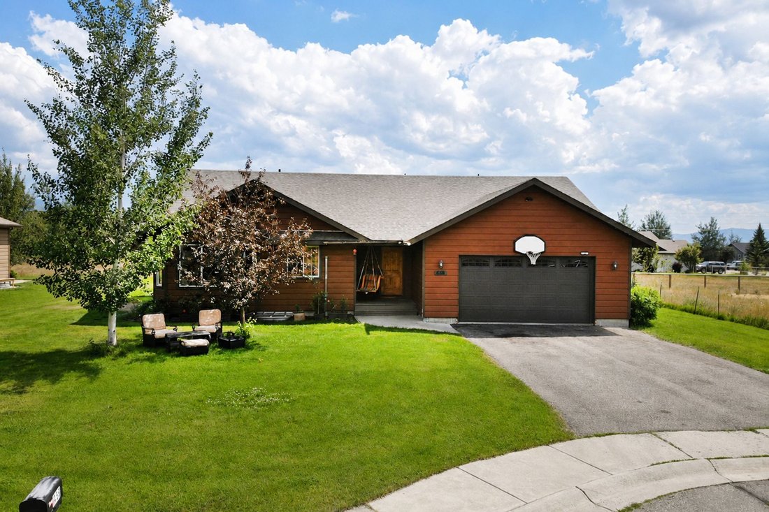 House in Driggs, Idaho, United States 1 - 18500425