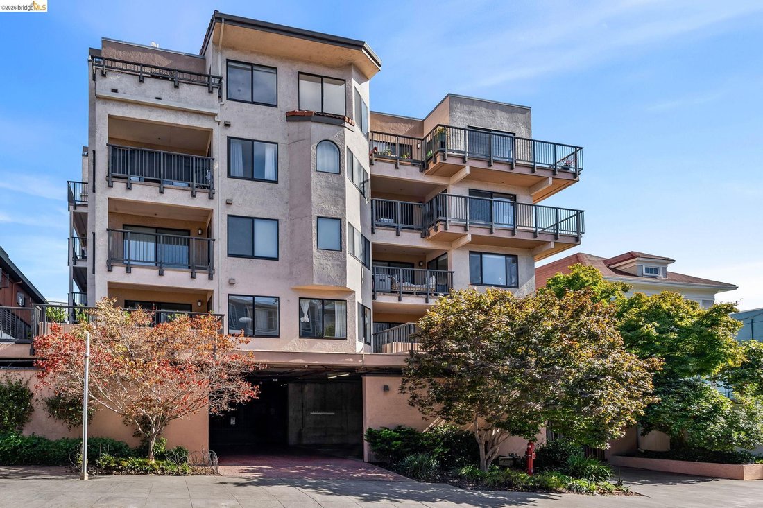 Condo in Oakland, California, United States 3 - 18501381