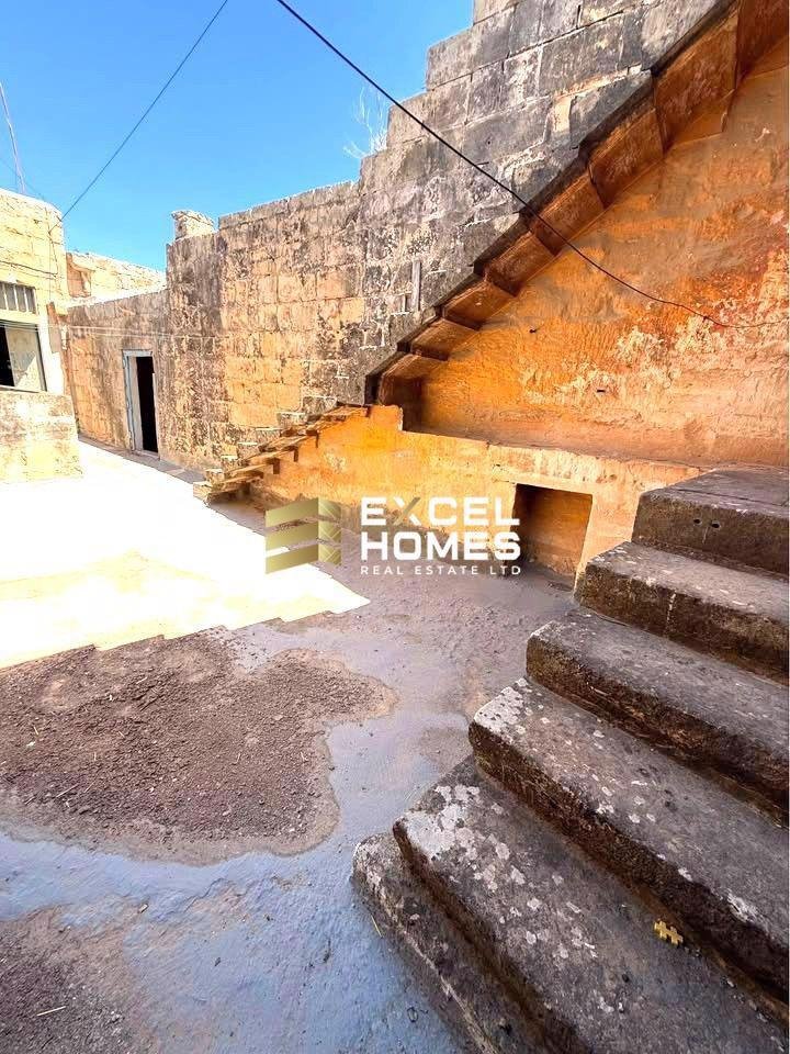 House in Qormi, Malta 5 - 16138176