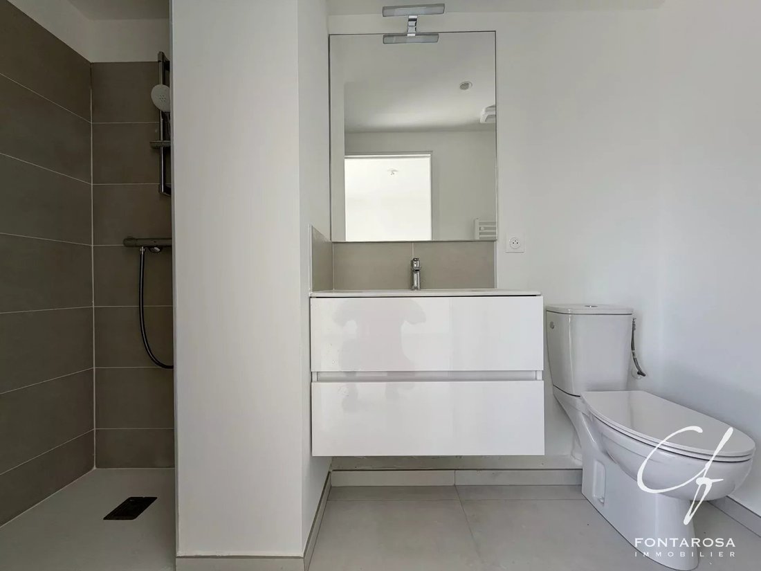 Apartment in Exterieurs, Frejus, France 4 - 17235342