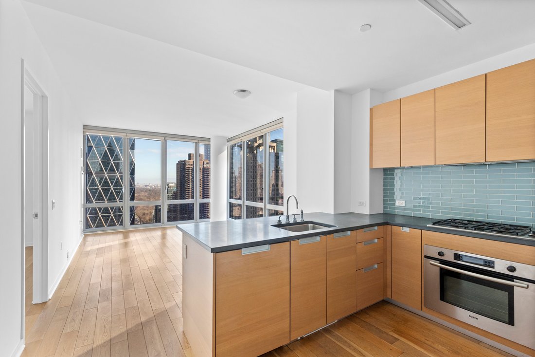 Condo in New York, New York, United States 3 - 18503916