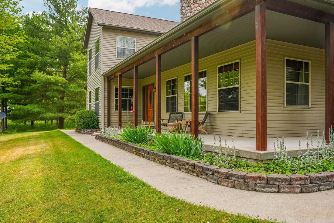House in Saint Helen, Michigan, United States 4 - 18307121