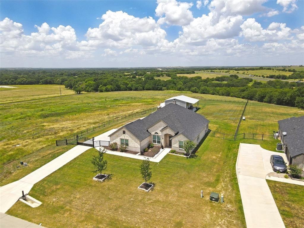 House in Ponder, Texas, United States 3 - 18503546