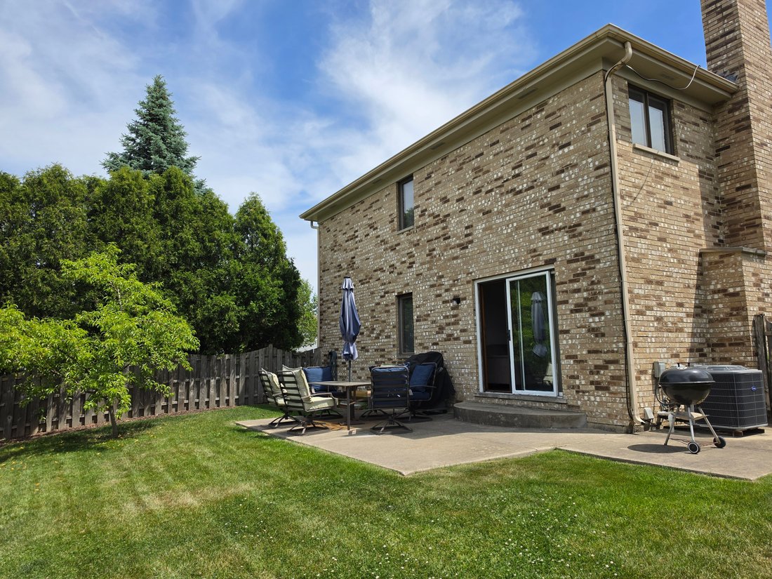 House in Des Plaines, Illinois, United States 3 - 18501553