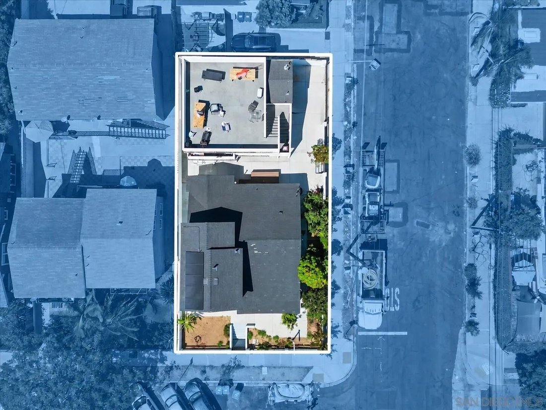 San Diego, California, United States 4 - 18503045